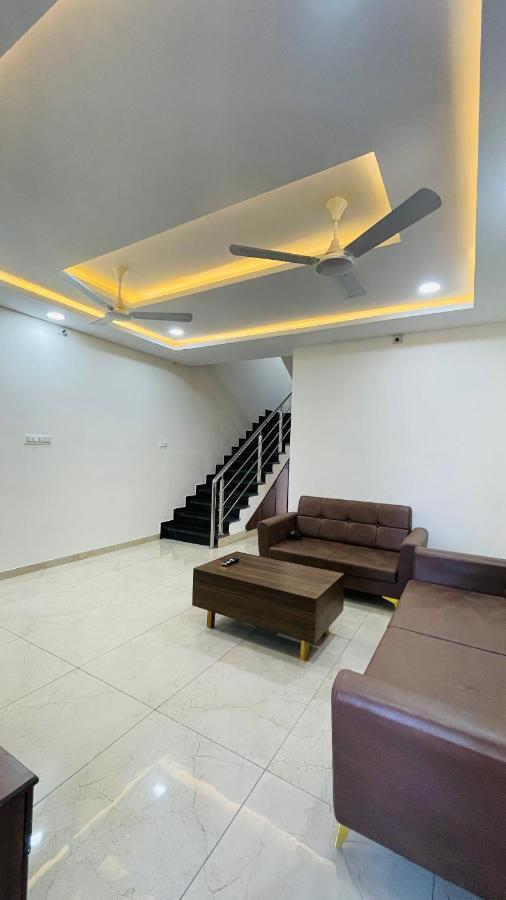Luxurious 3 Bhk Villa In Bhuj - Shivani Homestay Exterior foto